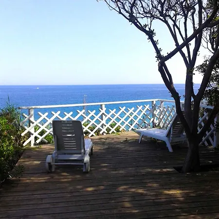 In 49205 Castelsardo